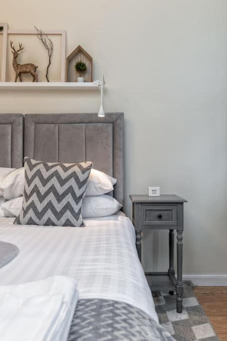 Silver Stone Suite - In The Heart Of Aberdeen Bagian luar foto